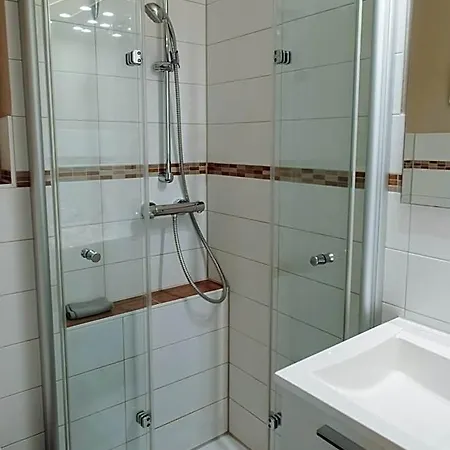 Hotel Gaestehaus Broecker